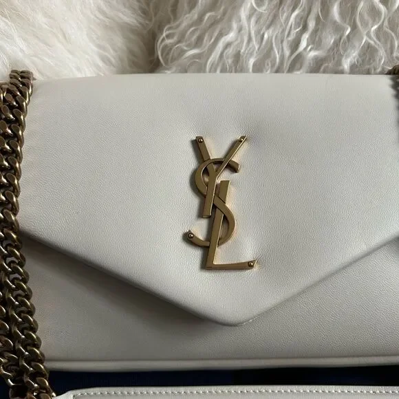 Yves Saint Laurent White Leather Chain Bag - Picture 4 of 10